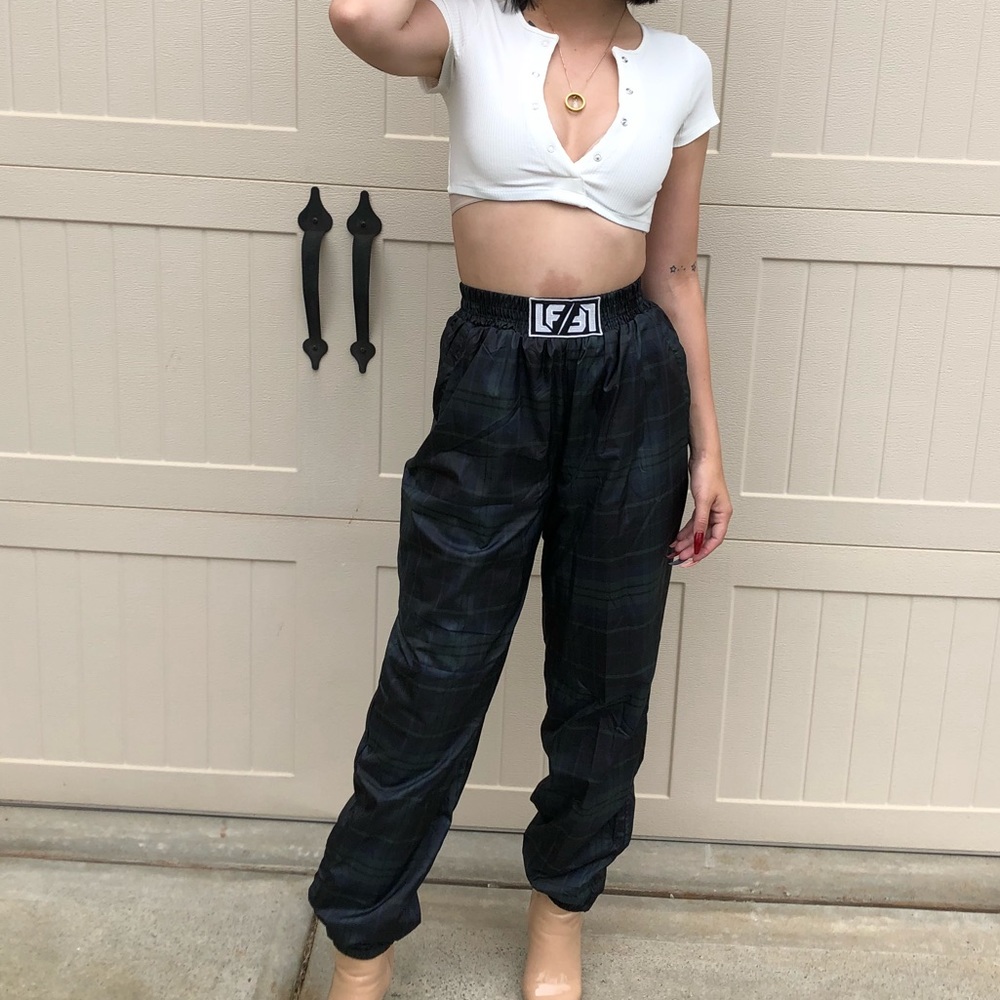 Plaid wind breaker pants